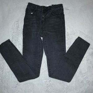 Manhattan High Rise Skinny Jeans